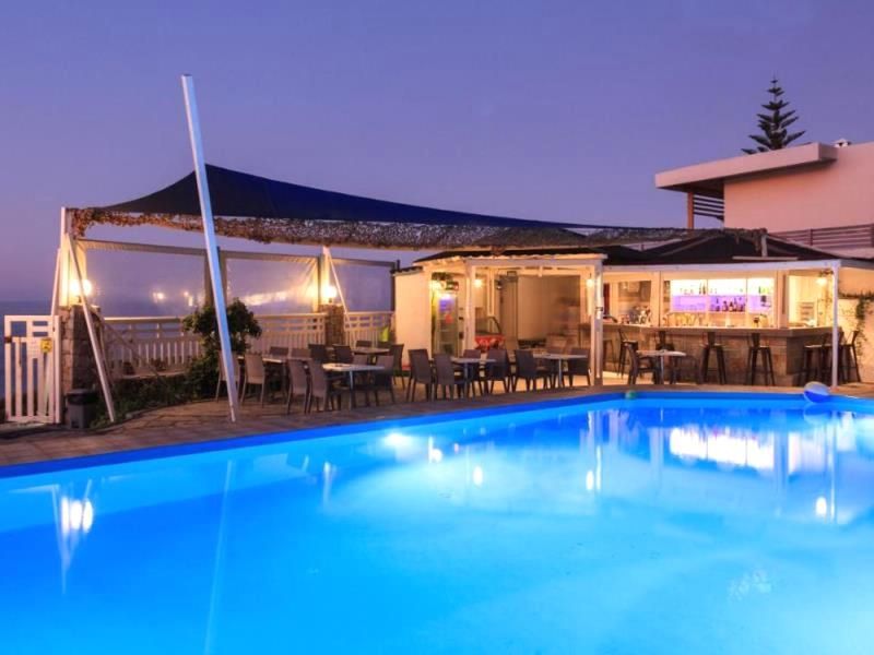 Sunset Beach (Kokkini Hani)