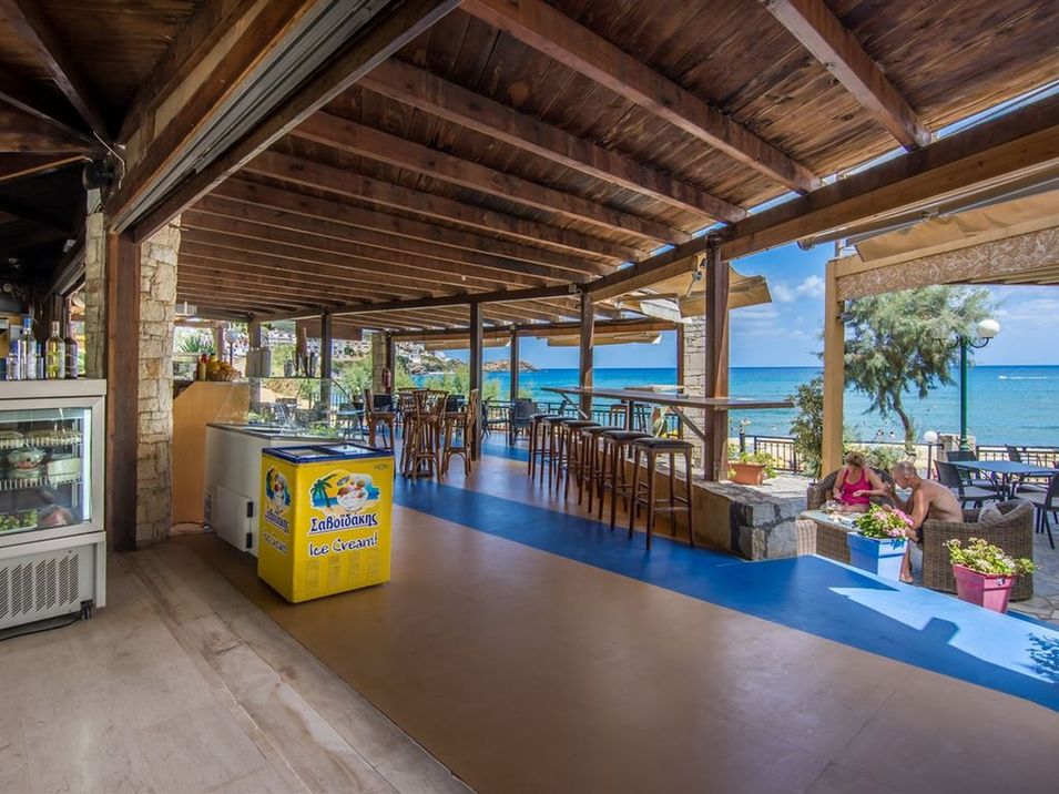 beach bar