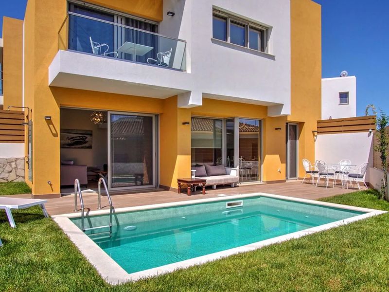 Tessera Villas Collection