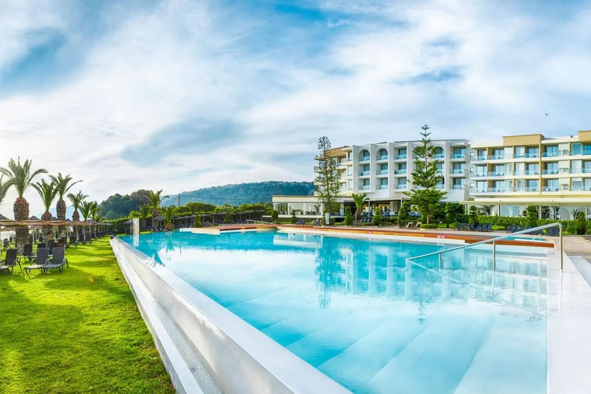 The Ixian Grand (ex. Sentido Ixian Grand) - basen