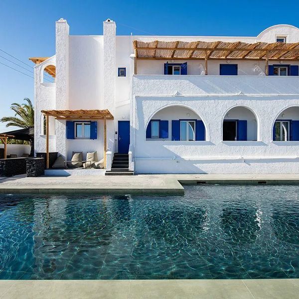 The Noverian Bios Santorini Boutique
