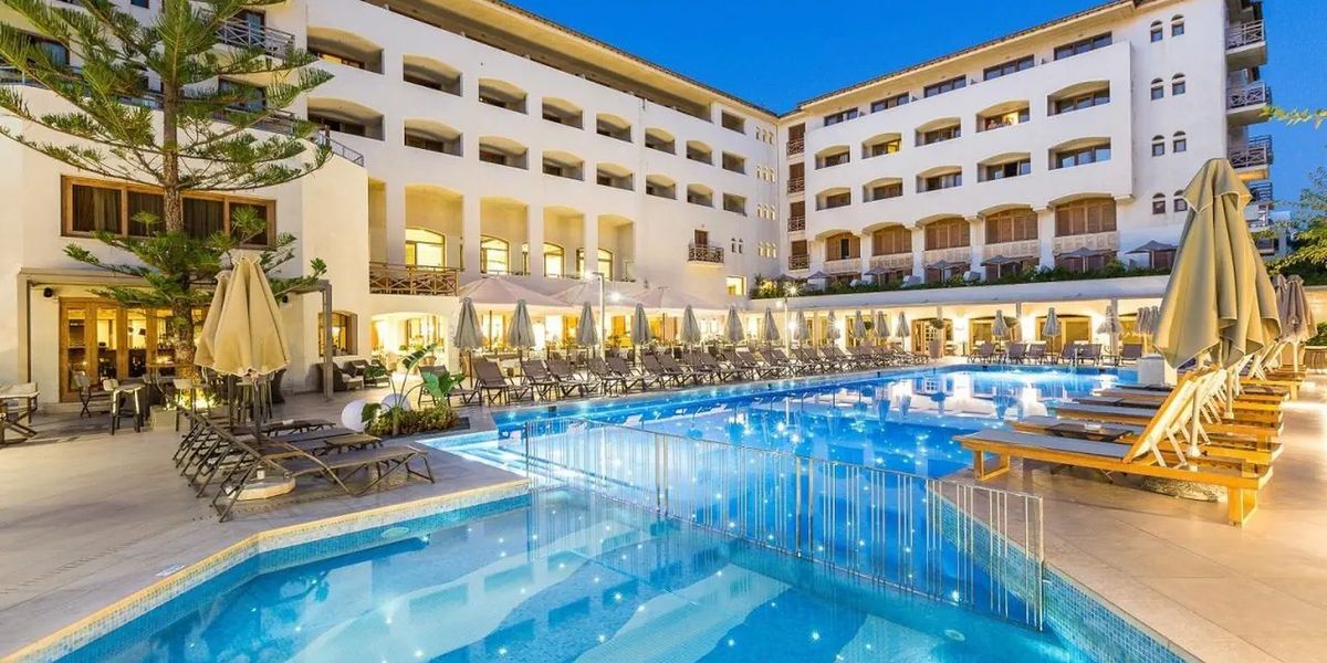 Grecja na 7 dni w październiku: 4⋆ hotel od 3 009 zł