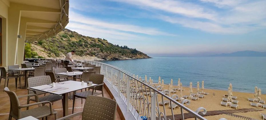 Tosca Beach (ex. Bomo)