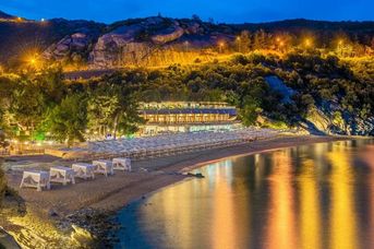 Tosca Beach (ex. Bomo)