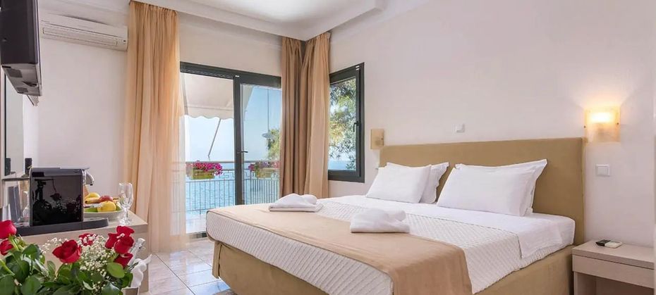 Tosca Beach (ex. Bomo)