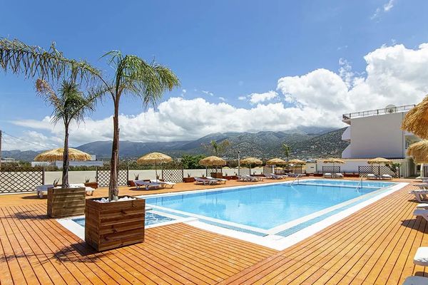 Triton Malia
