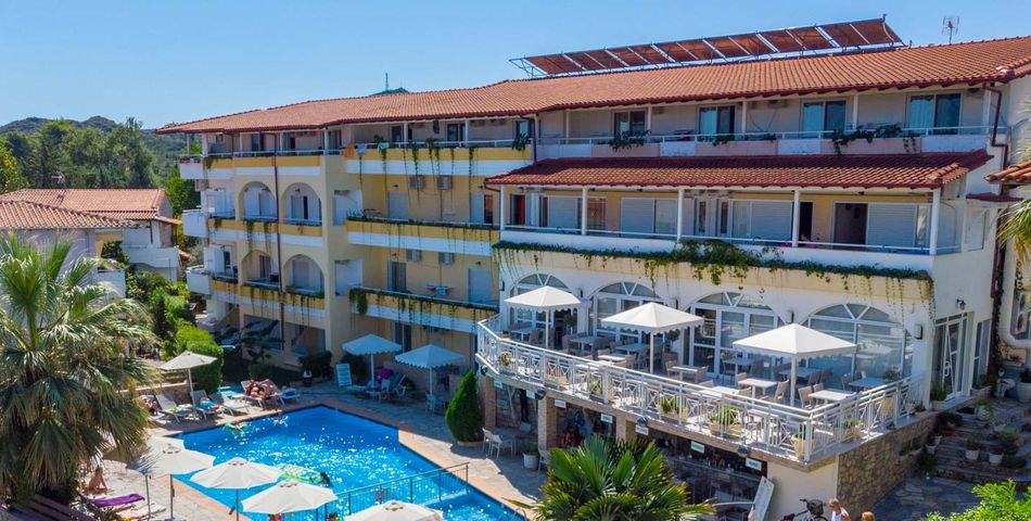 teren hotelu, basen