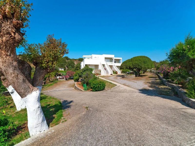 Tselios Apartments & Studios