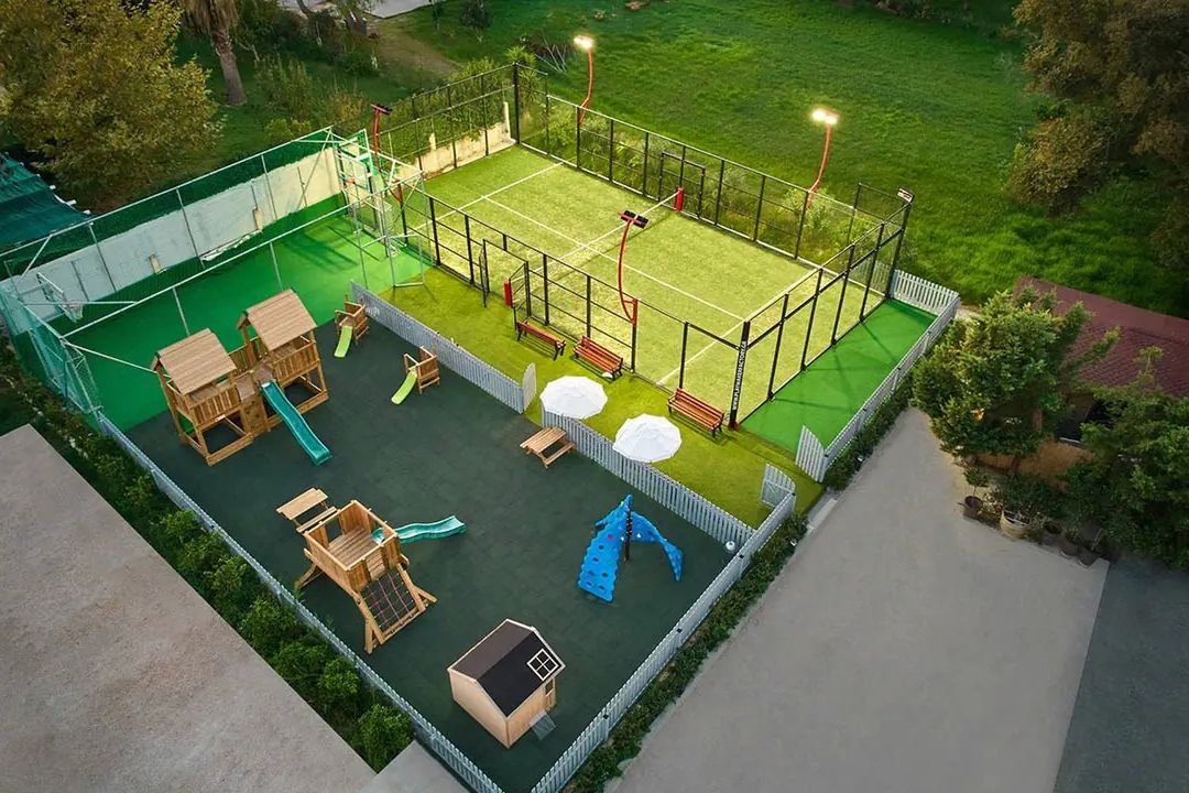 Tsilivi Beach - plac zabaw