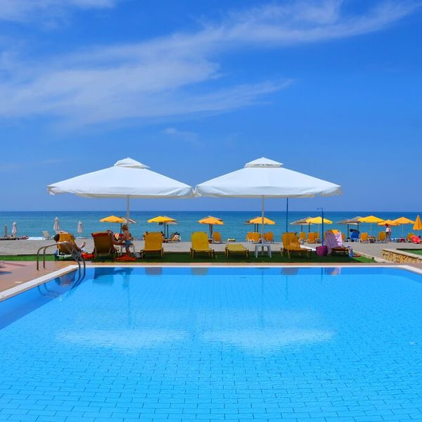 Uzenie All Suites Boutique Resort