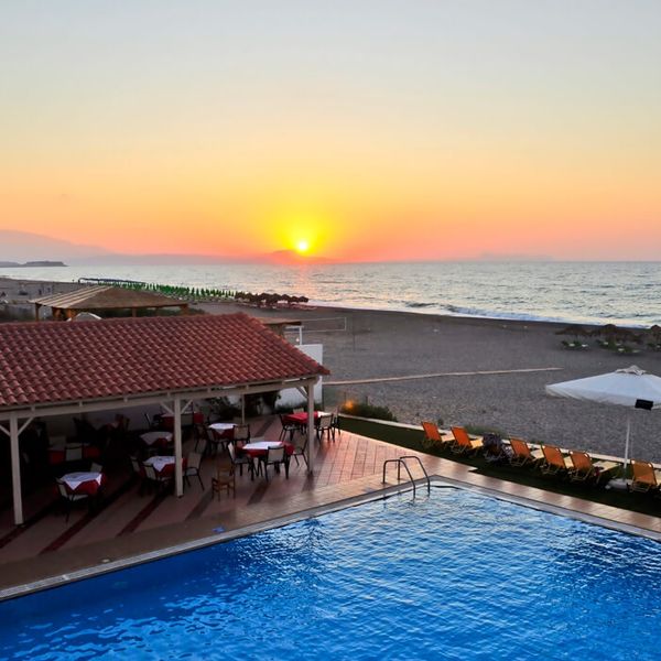 Uzenie All Suites Boutique Resort