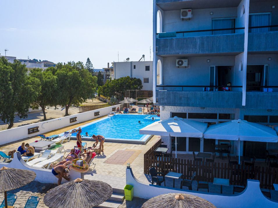 obiekt, teren hotelu, wakacjepl