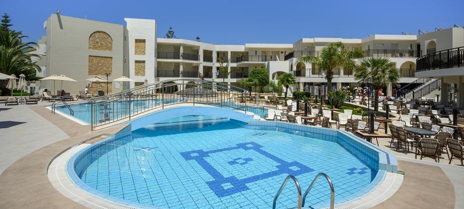 Vantaris Palace (Georgioupolis)