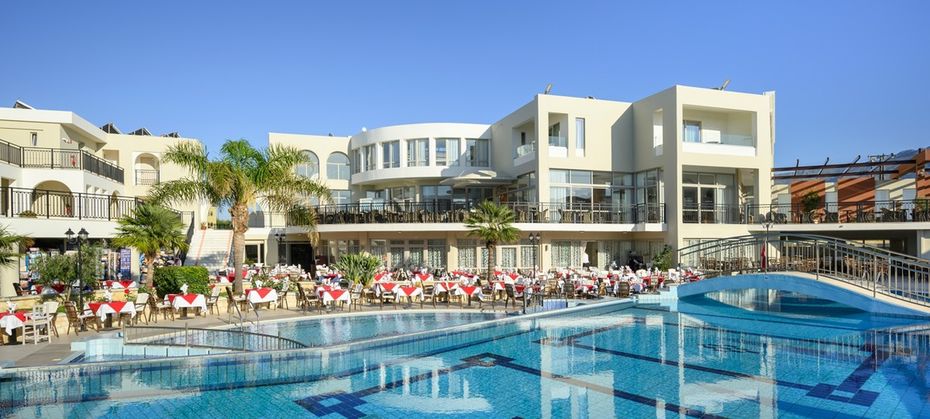 Vantaris Palace (Georgioupolis)