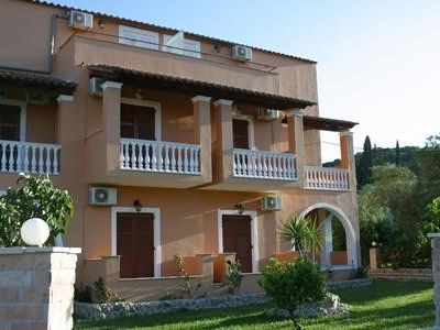 Vassos Studios 2*