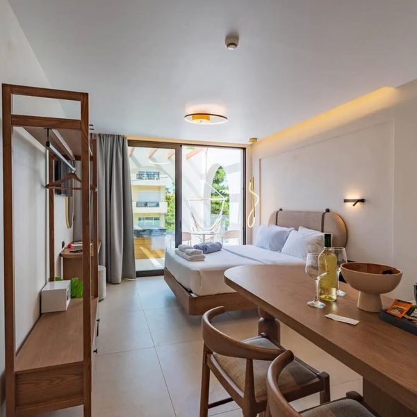 Vaya Suites by Omilos Hotels