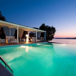 Venus Beach Nea Stira