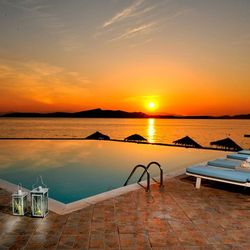 Venus Beach Nea Stira