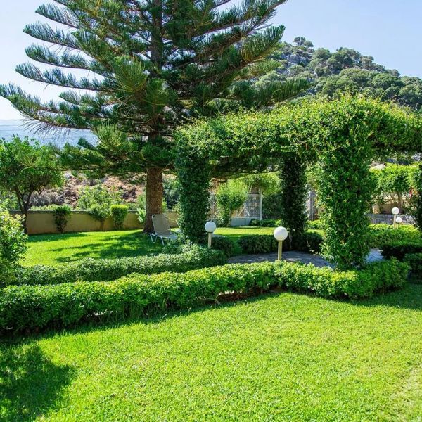 Villa Mare Monte Studios And Apartments