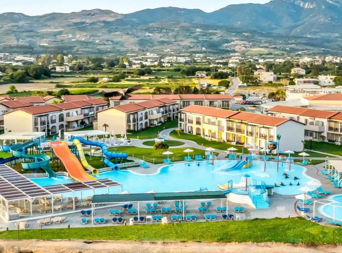 White Olive Marine Aquapark