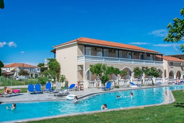 Zante Plaza Hotel Apartments