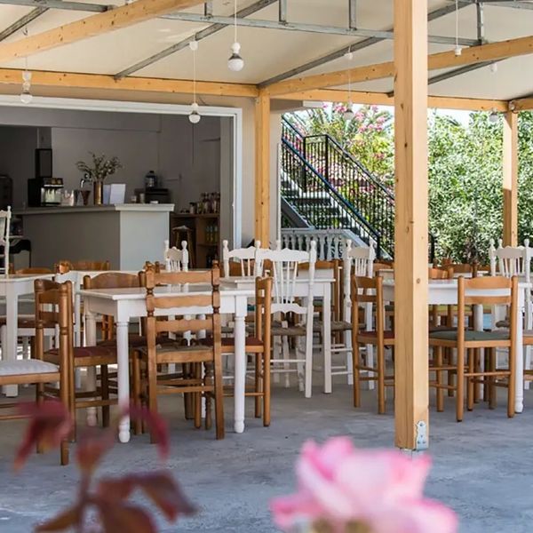Zante Plaza Hotel & Apartments
