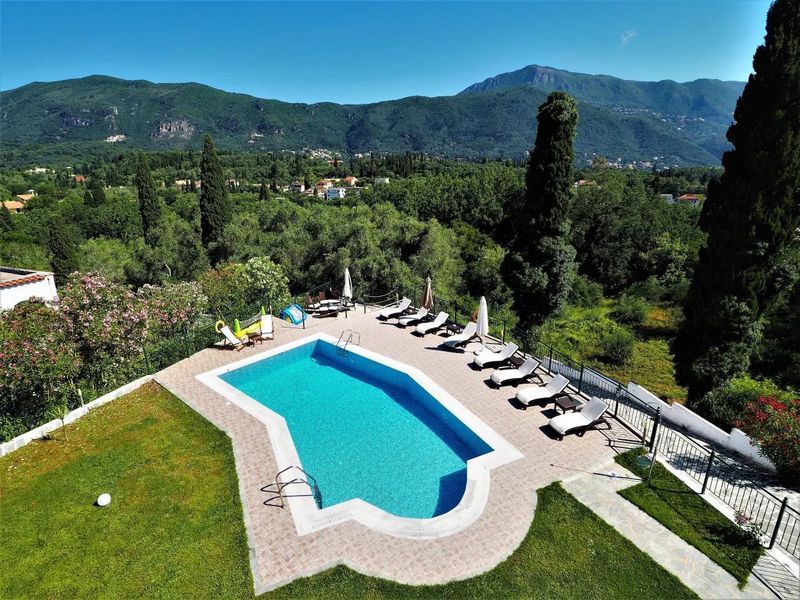 Ziogas Luxury Apartments