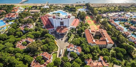 obiekt, teren hotelu, basen