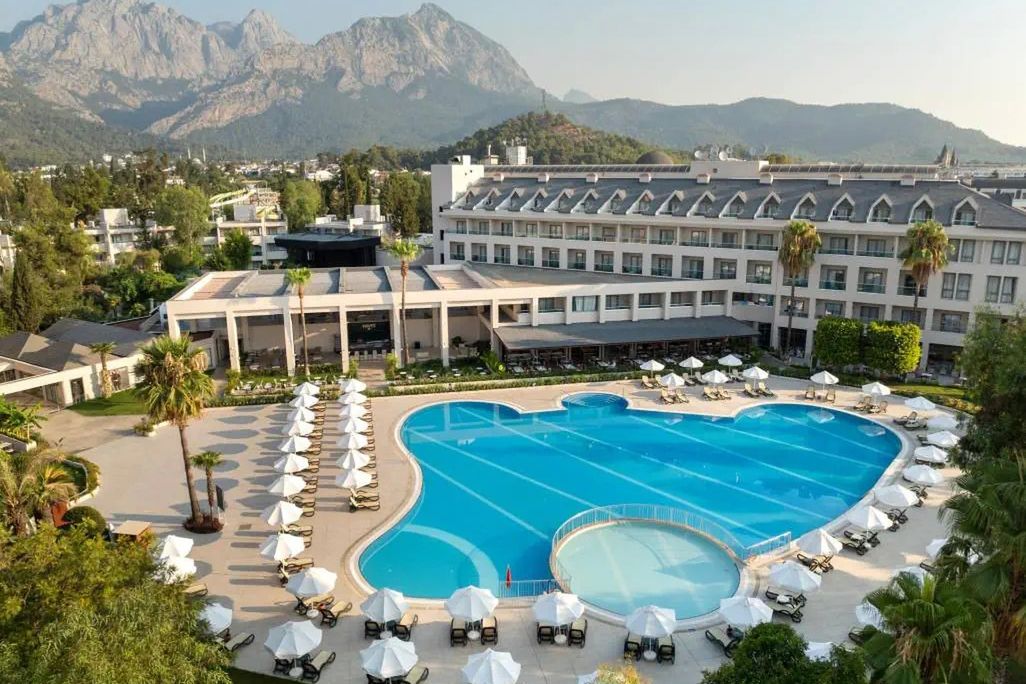 teren hotelu, basen