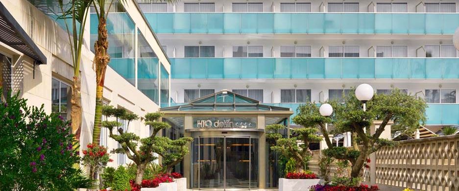 teren hotelu, budynek główny