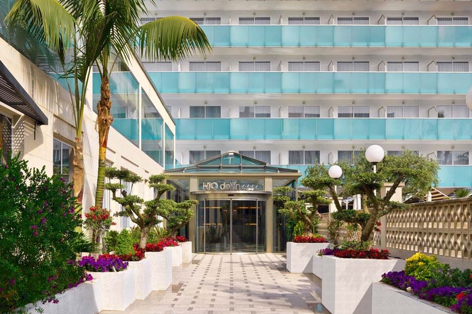 teren hotelu, budynek główny