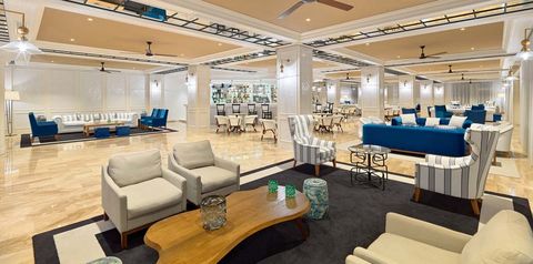 teren hotelu, recepcja / lobby