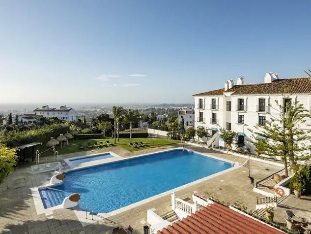 Hacienda Puerta Del Sol