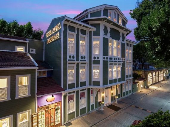 Hagia Sofia Mansions Curio by Hilton 