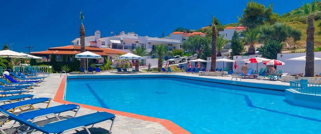 obiekt, teren hotelu, basen