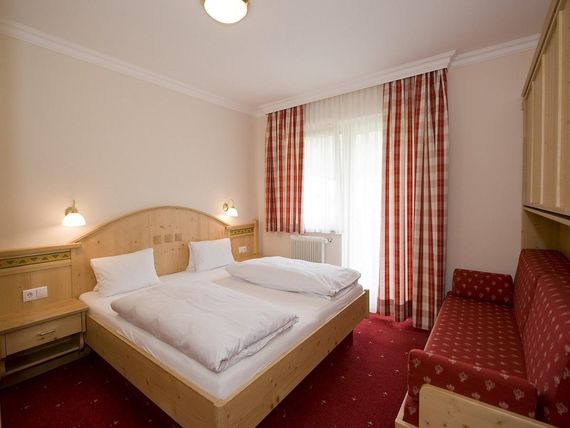 Hanneshof 4*