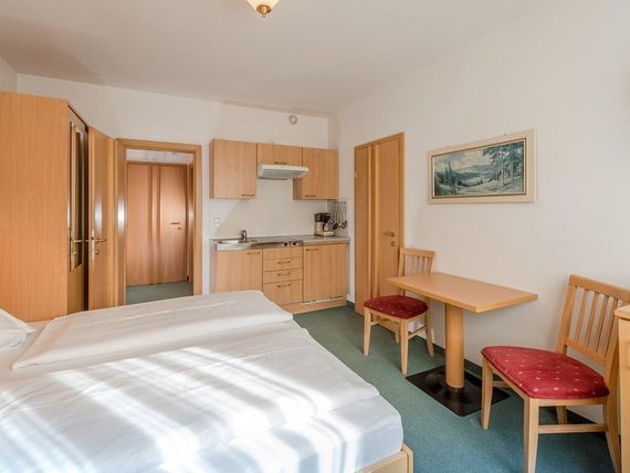 Hanneshof 4*