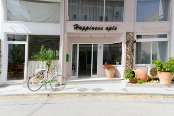 Happiness Apartments
