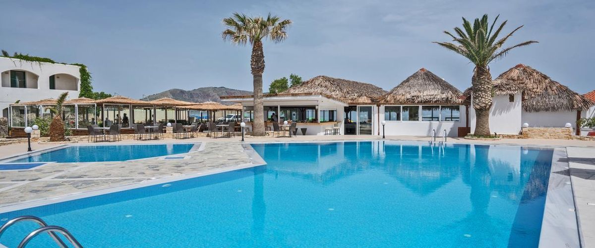 budynek główny, basen