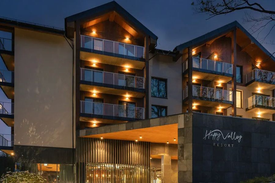 obiekt, budynek główny