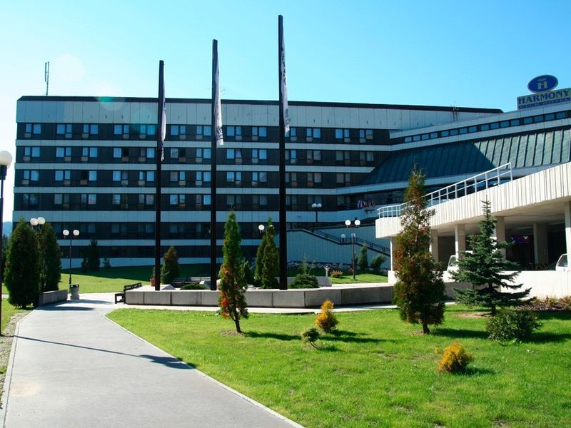 Harmony Club
