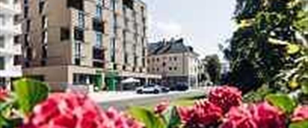 obiekt, teren hotelu