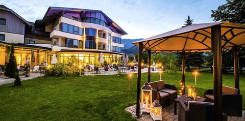 teren hotelu, budynek główny, obiekt