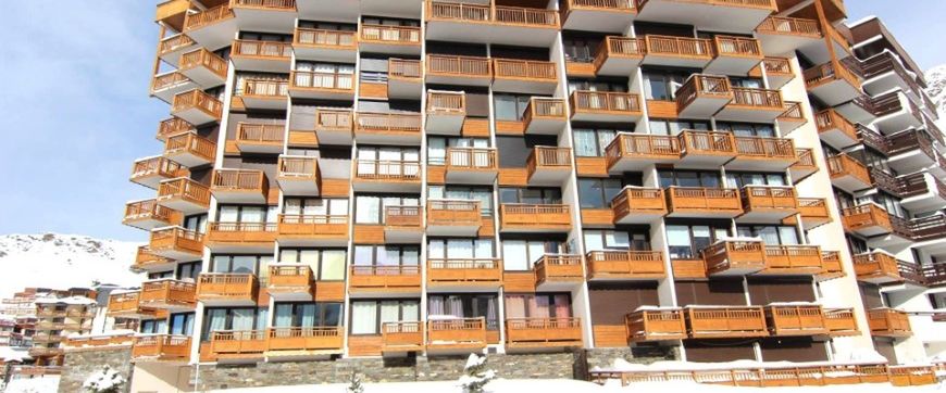 budynek główny, teren hotelu