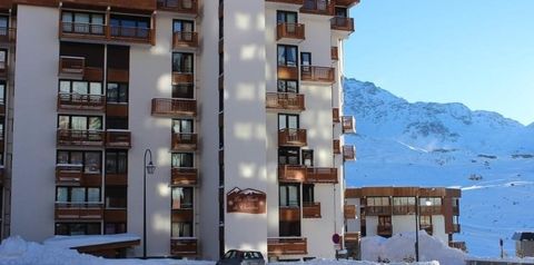 budynek główny, teren hotelu