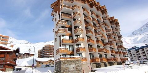 budynek główny, teren hotelu