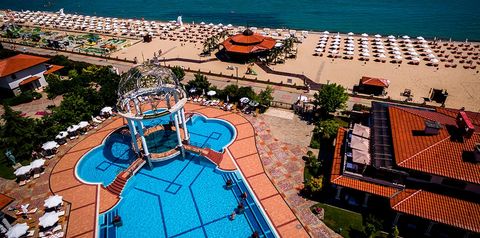teren hotelu, basen, plaża