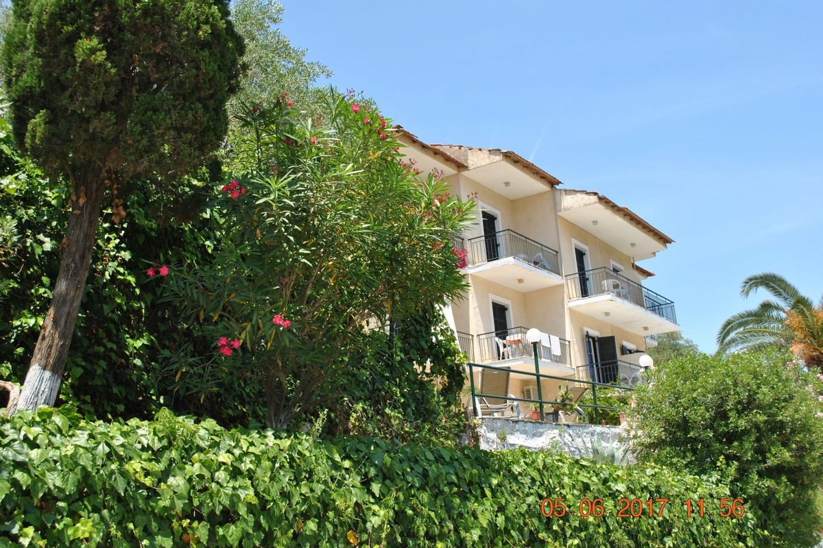 obiekt, teren hotelu