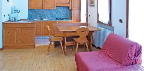 pokój, kuchnia / aneks kuchenny