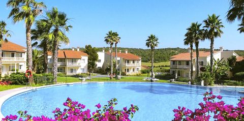 teren hotelu, obiekt, basen